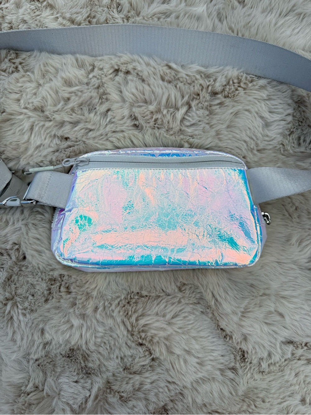 Lululemon Iridescent Holographic Belt Bag - Picture 3 of 8